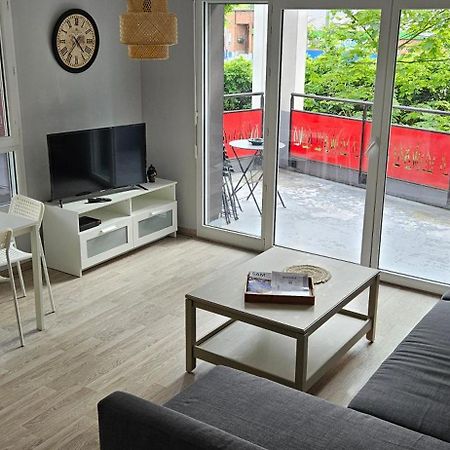 Appartement 2 Chambres Avec Terrasse Et Garage Saint-Andre-lez-Lille Buitenkant foto